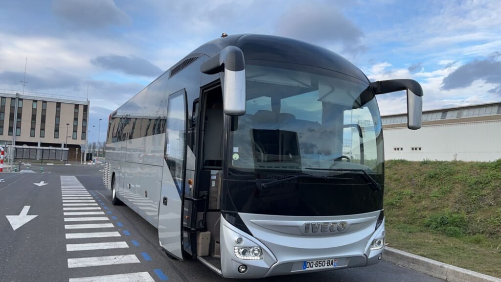 Bus rental Paris for group travel with a private coach in central Paris